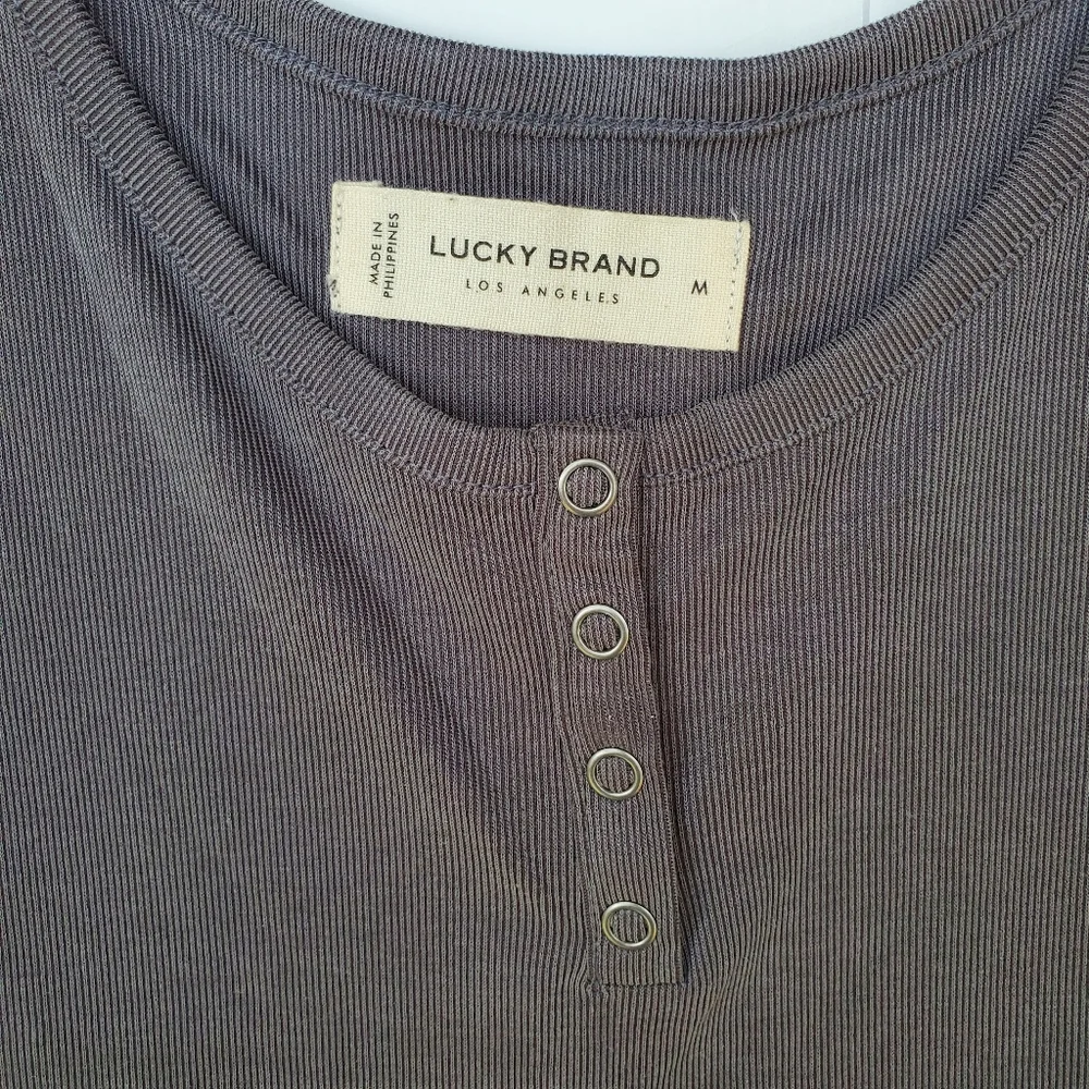 LUCKY Babydoll Tank Top Grey Ribbed  Medium NWOT - Picture 7 of 11